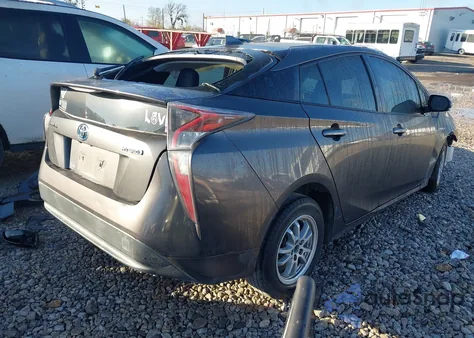 2016 Toyota Prius Four z USA, uszkodzony, nr VIN JTDKARFU2G3505423